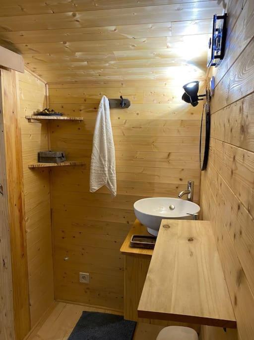 Chalet Saint-Vincent-de-Paul  Exterior photo